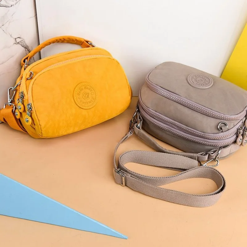 Interior Design News - Sac à Bandoulière en Toile Solide