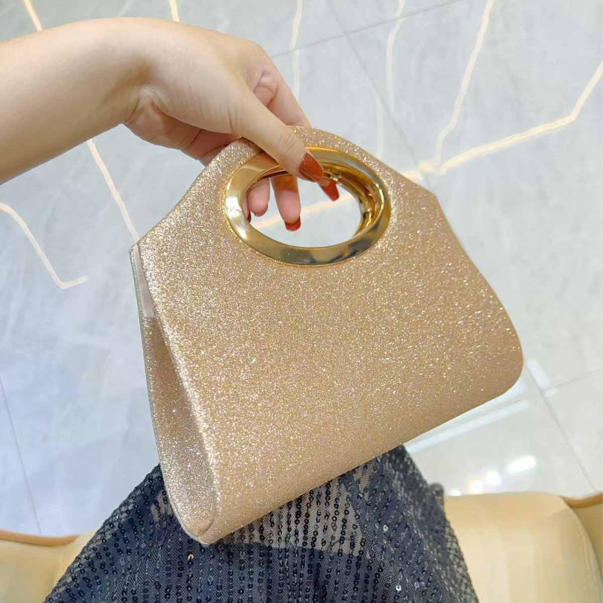 Pochette transfrontalière pour - Interior Design News avis et prix