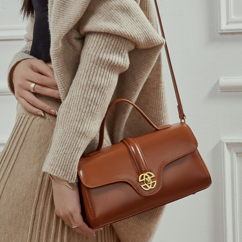 Sac à main de luxe en cuir de  - Interior Design News avis et prix